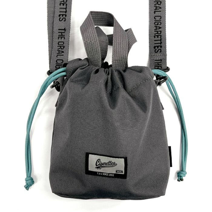 シガレッツサコッシュ