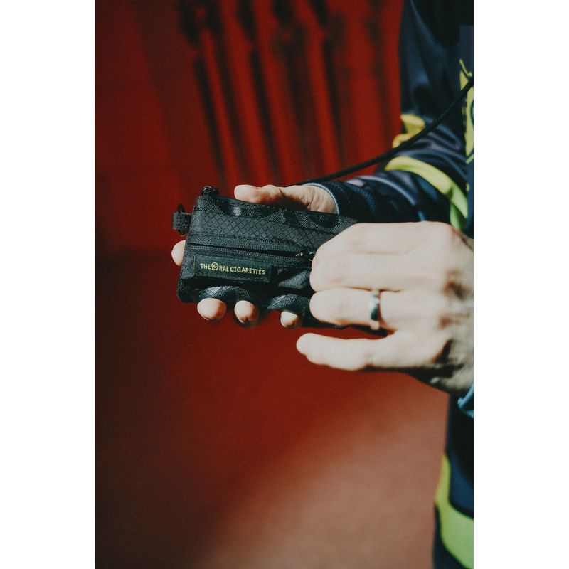 目玉マルチポーチ