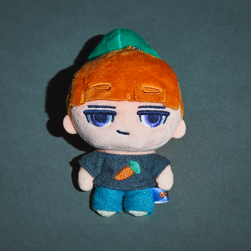 【Rokudenashi】Plush Keychain (ninzin ver.)