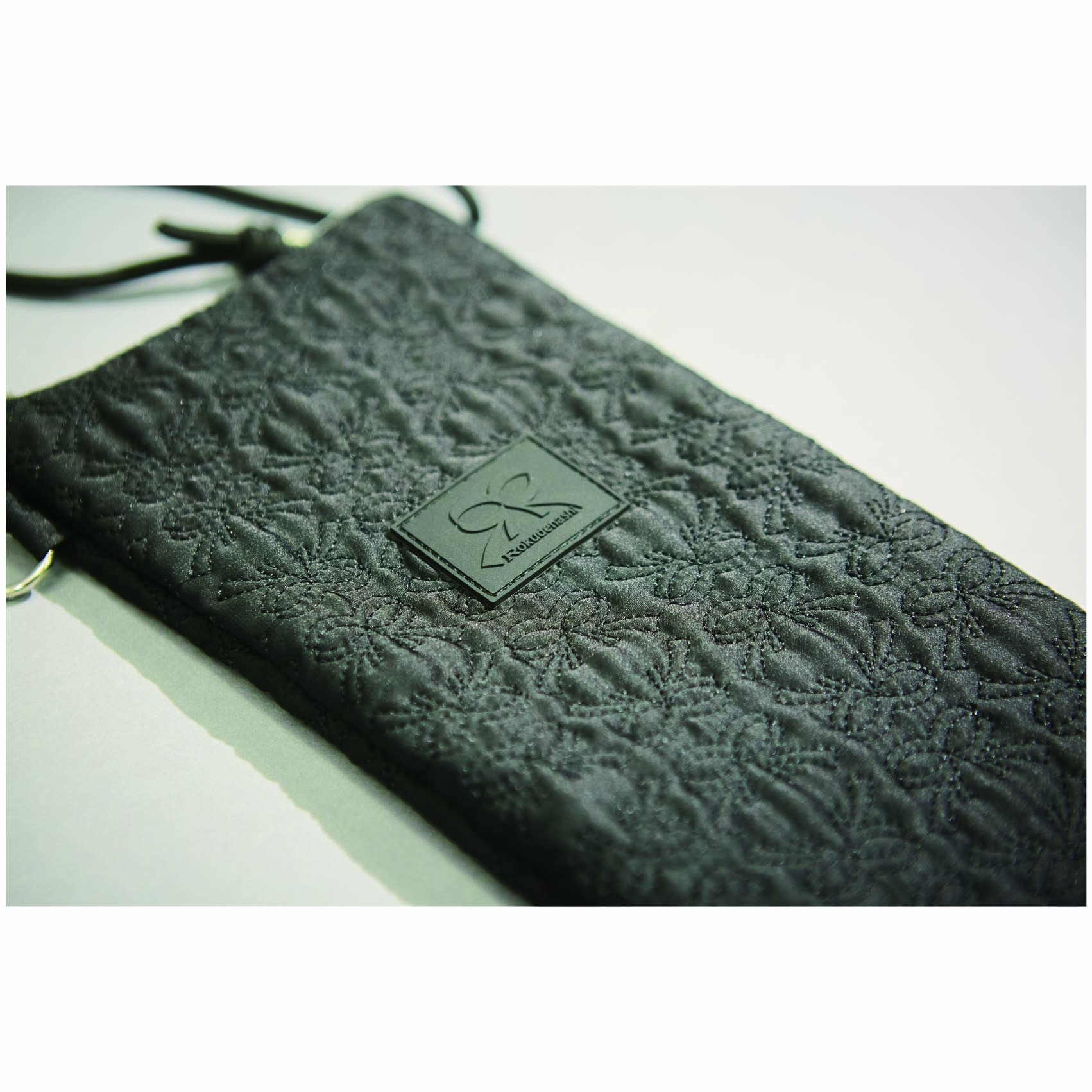 【Rokudenashi】Multi Pouch