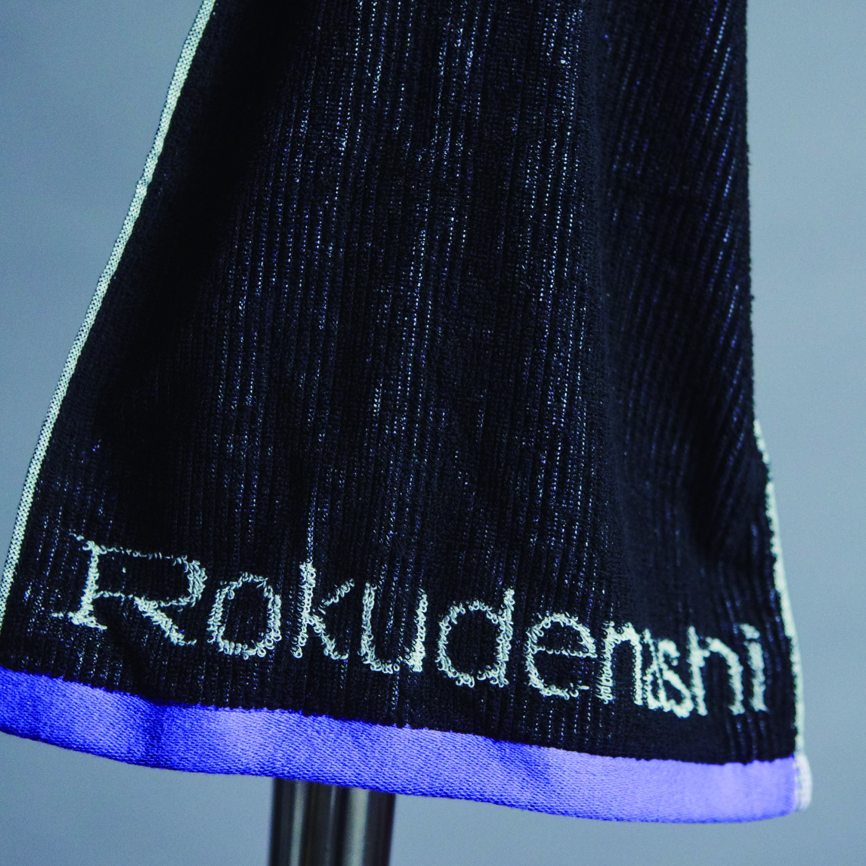 【Rokudenashi】Jacquard Towel (Black)