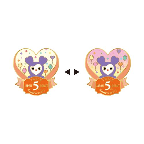 TWICE JAPAN DEBUT 5th Anniversary Goods TWICE LOVELYS レンチキュラーピンバッチ【SAVELY】