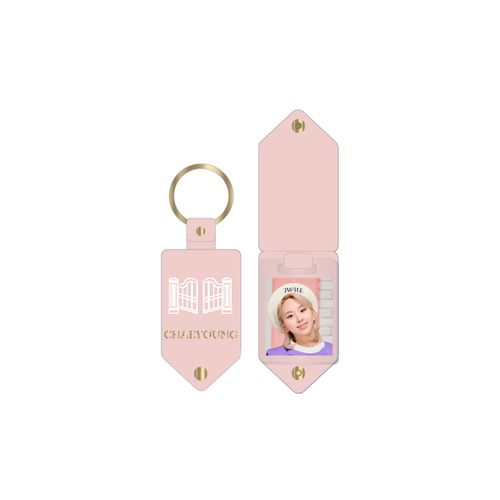 TWICE 『TWICE in Wonderland』  キーホルダー【CHAEYOUNG】