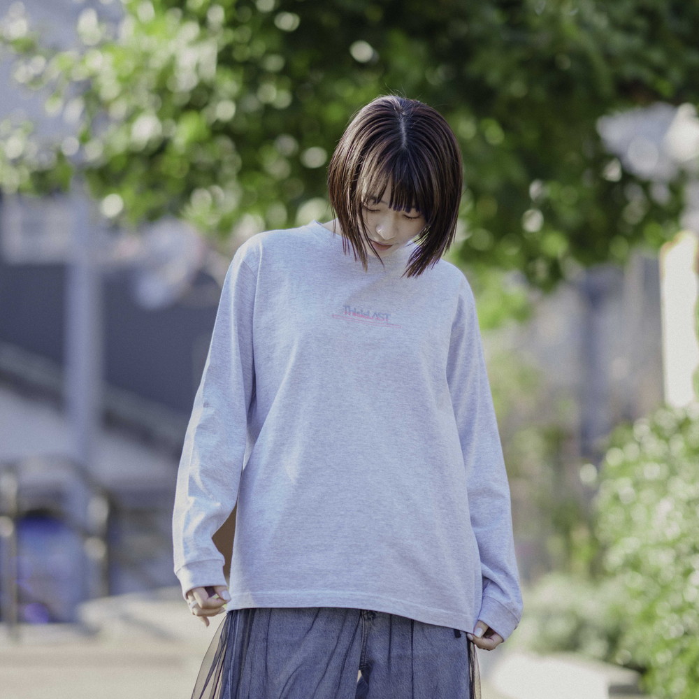 バイカラー刺繍ロゴ ロンT [アッシュグレー]