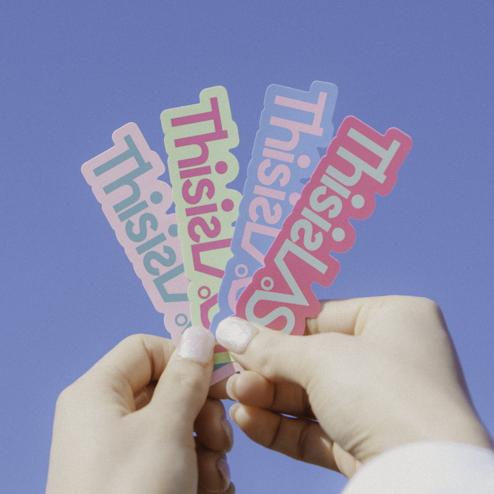 ロゴステッカー [ライトピンク×エメラルドグリーン]