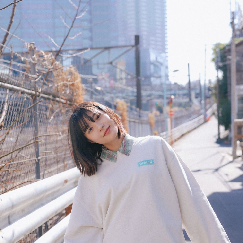 ロゴワッペントレーナー[グレージュ]