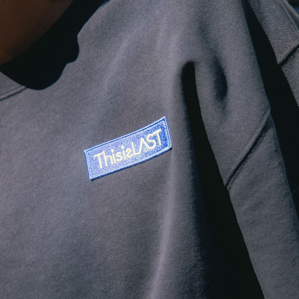 ロゴワッペントレーナー[スミブラック]