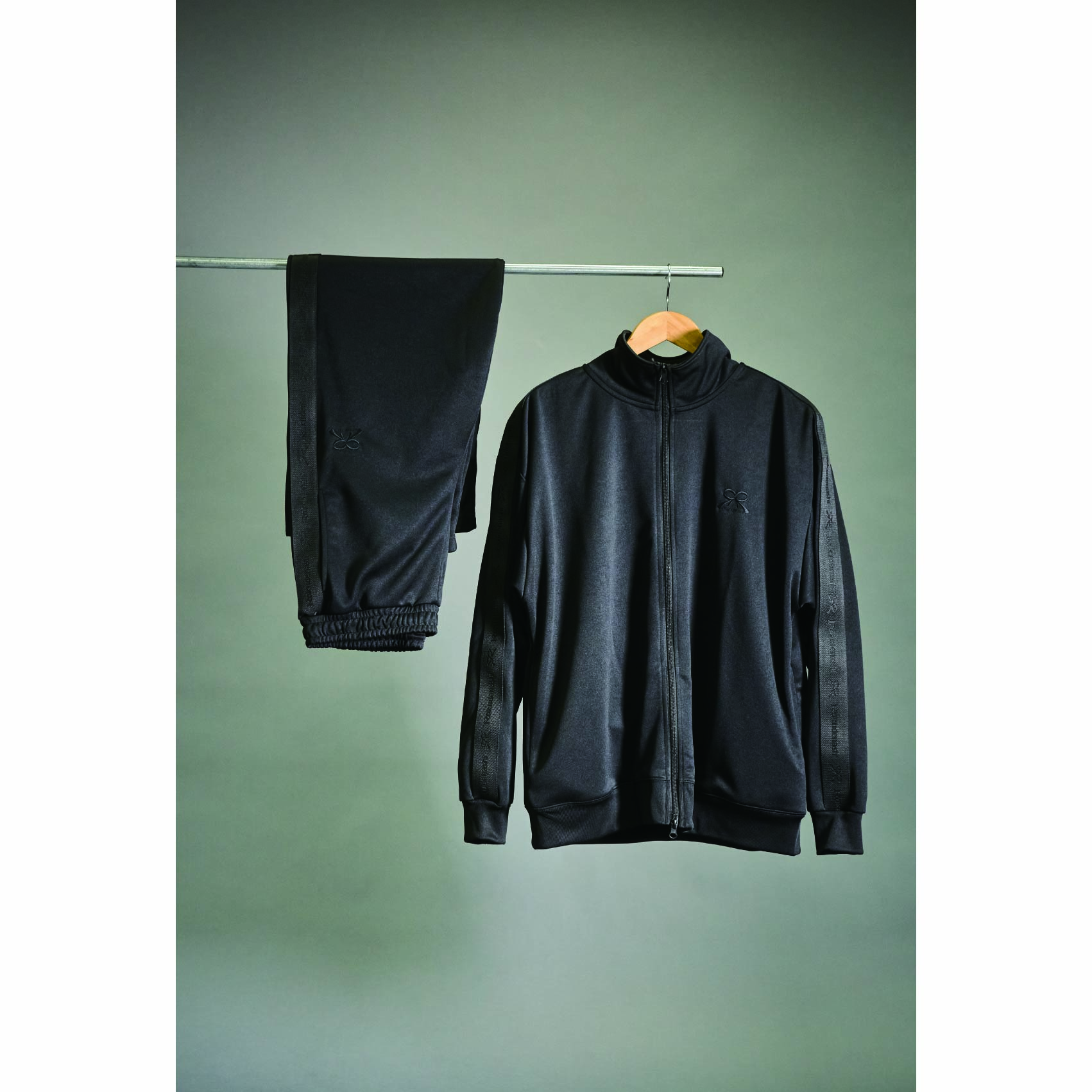 【Rokudenashi】Track Jacket