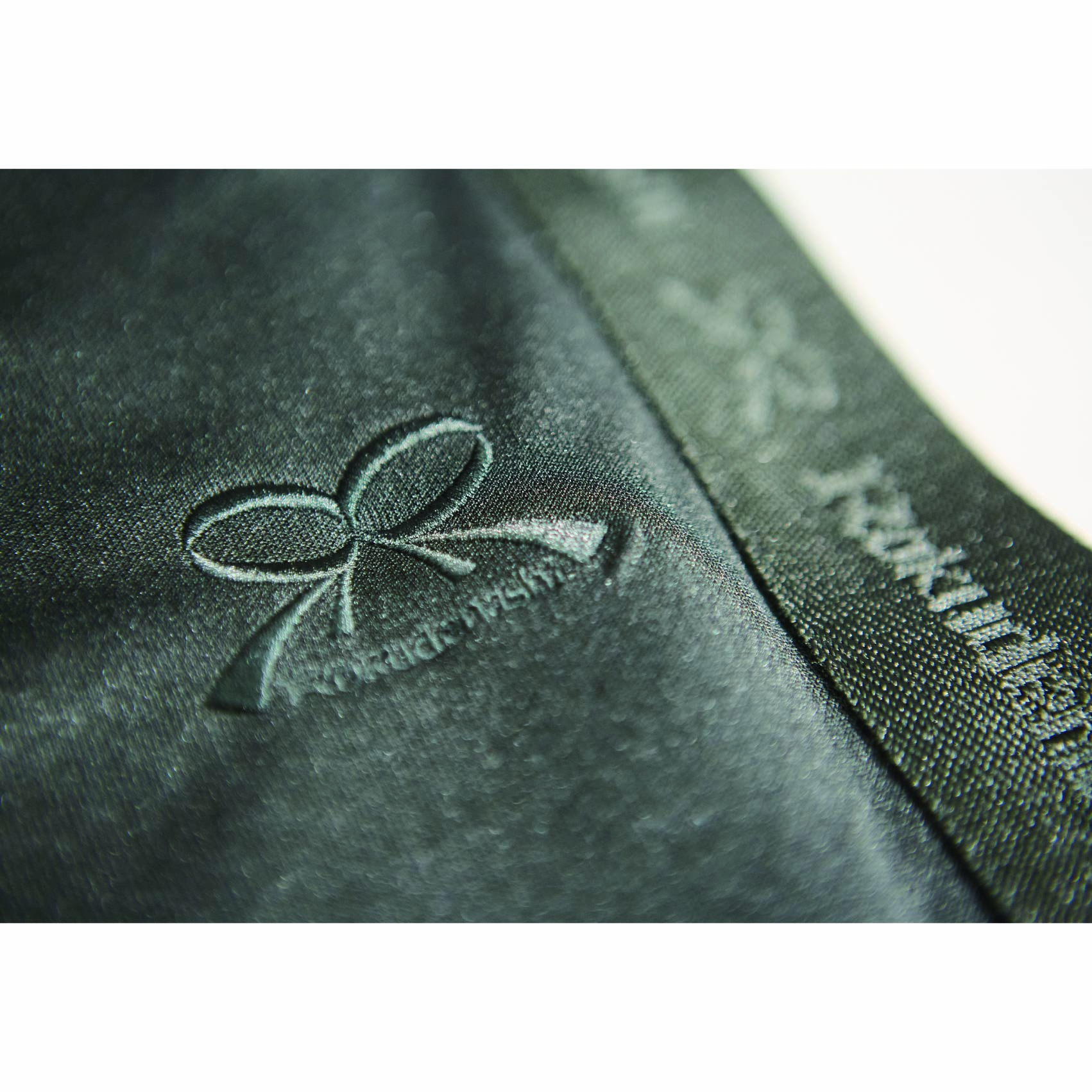 【Rokudenashi】Track Pants