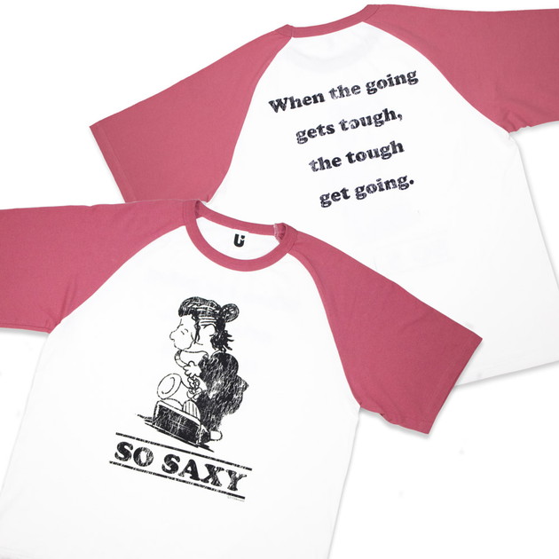 【誠果 Produce】“SO SAXY”2025 Tシャツ（ホワイト×フラミンゴピンク）