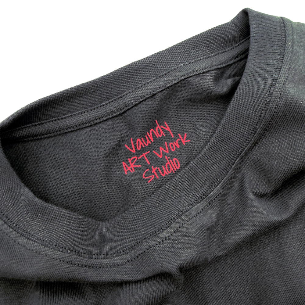 商品詳細ページ | Vaundy ONLINE STORE | Logo T-Shirts [Black×Red]