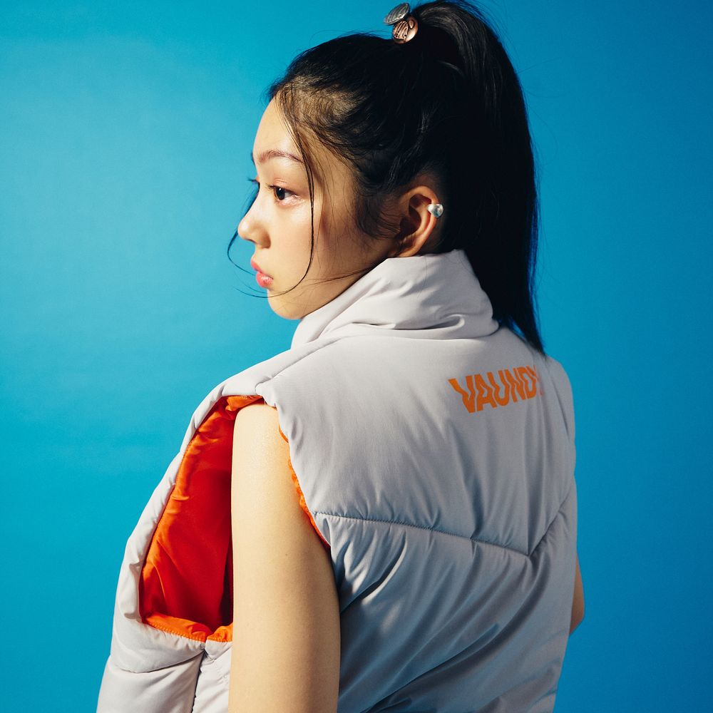 商品詳細ページ | Vaundy ONLINE STORE | Logo Down Vest 