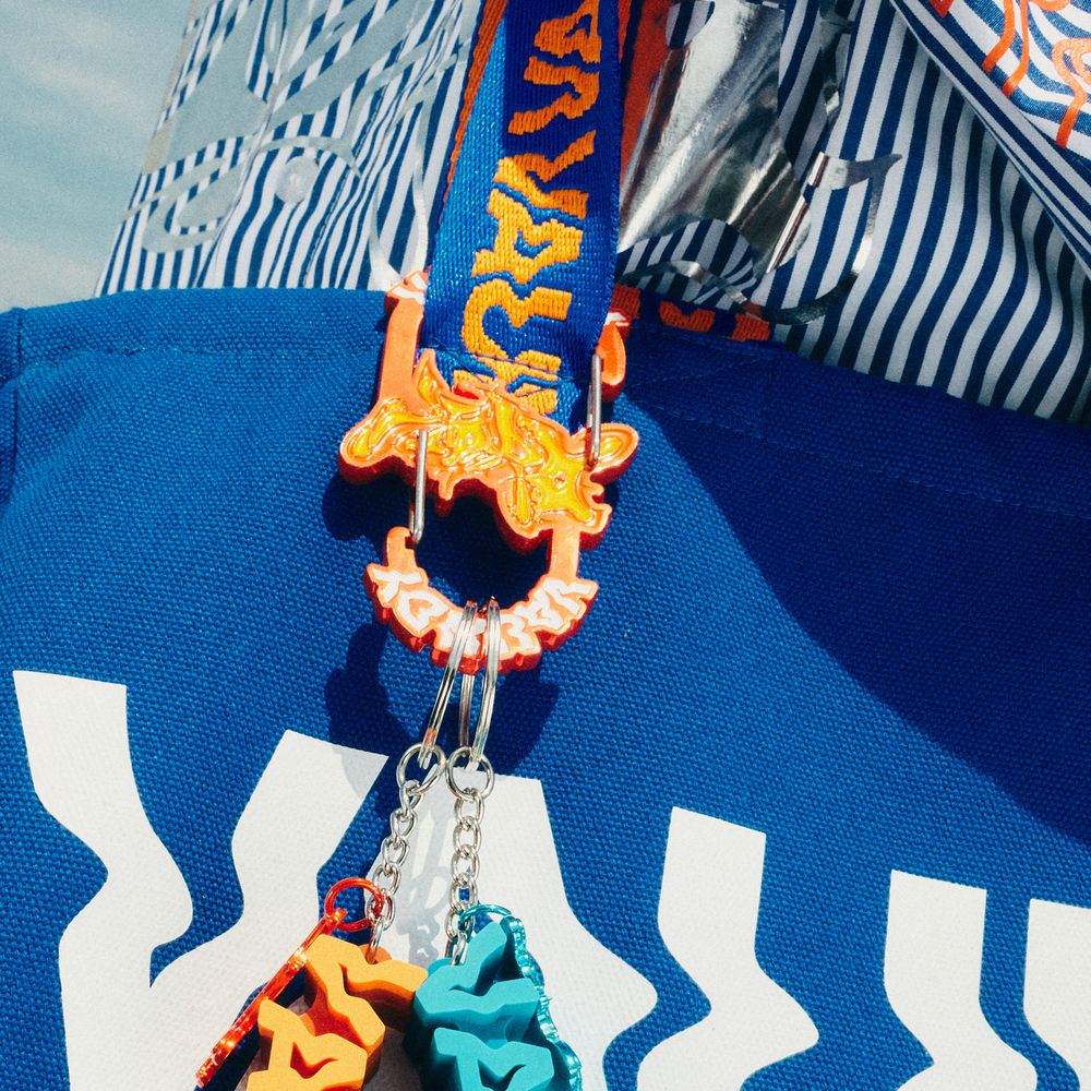 Logo Carabiner "HORO"
