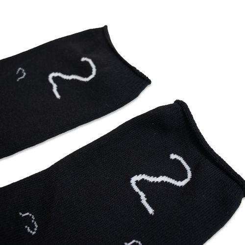 く2した/ブラック