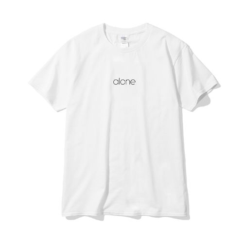 alone,not alone.Tee