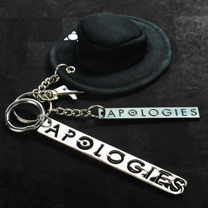amazarashi Hat Keychain