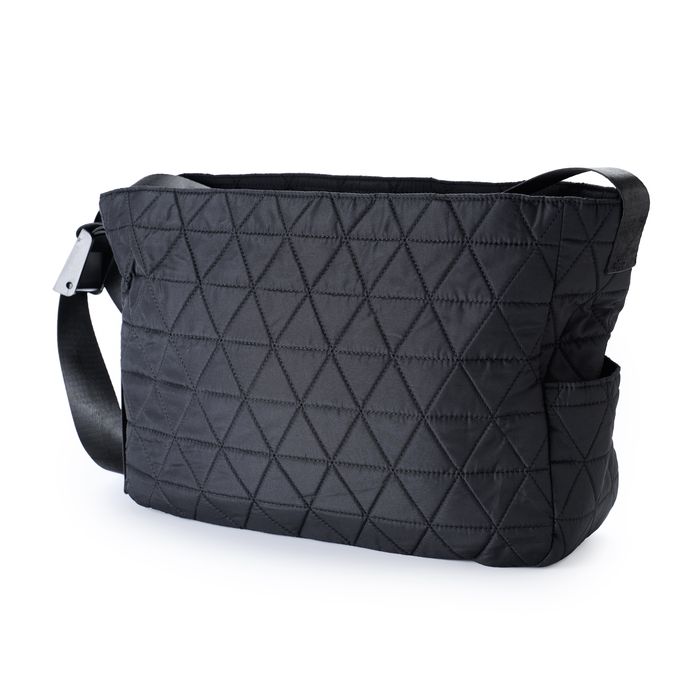 amazarashi Logo Quilting Shoulder Bag