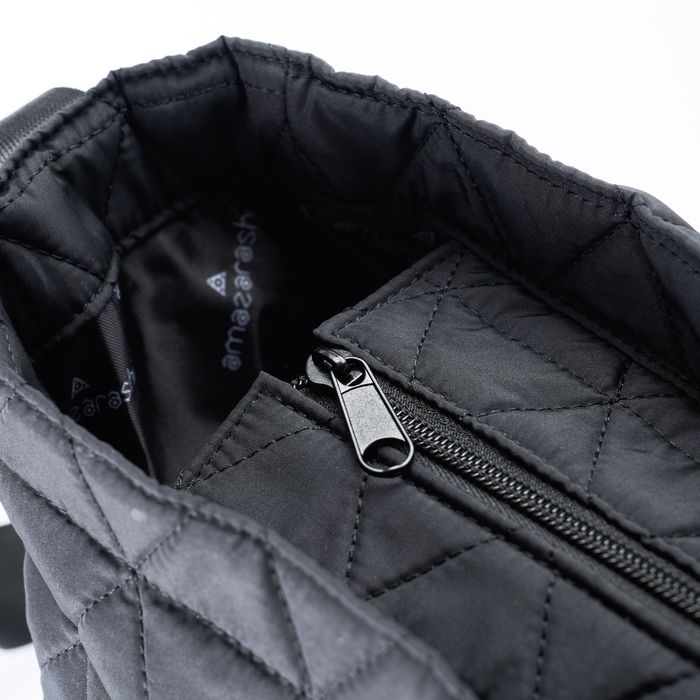 amazarashi Logo Quilting Shoulder Bag
