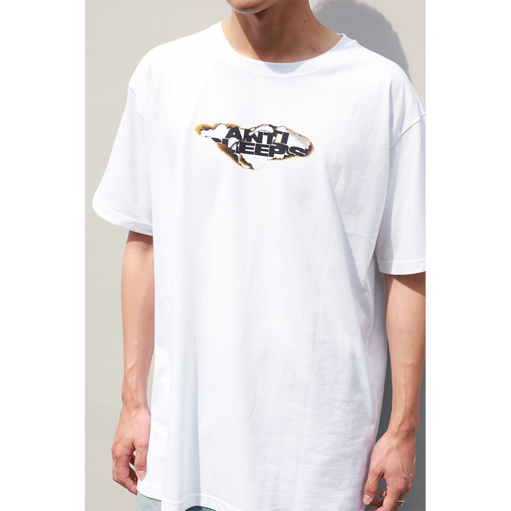 anti sleeps ポスターTシャツ