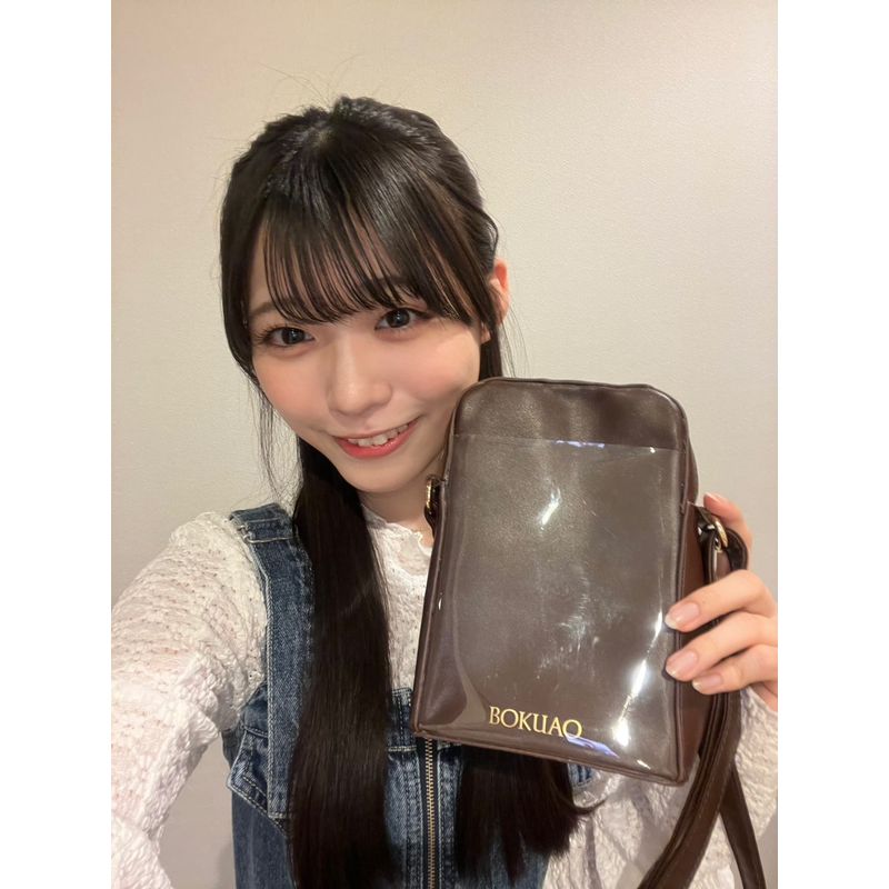 【通常配送】金澤亜美プロデュースグッズ ショルダーバッグ