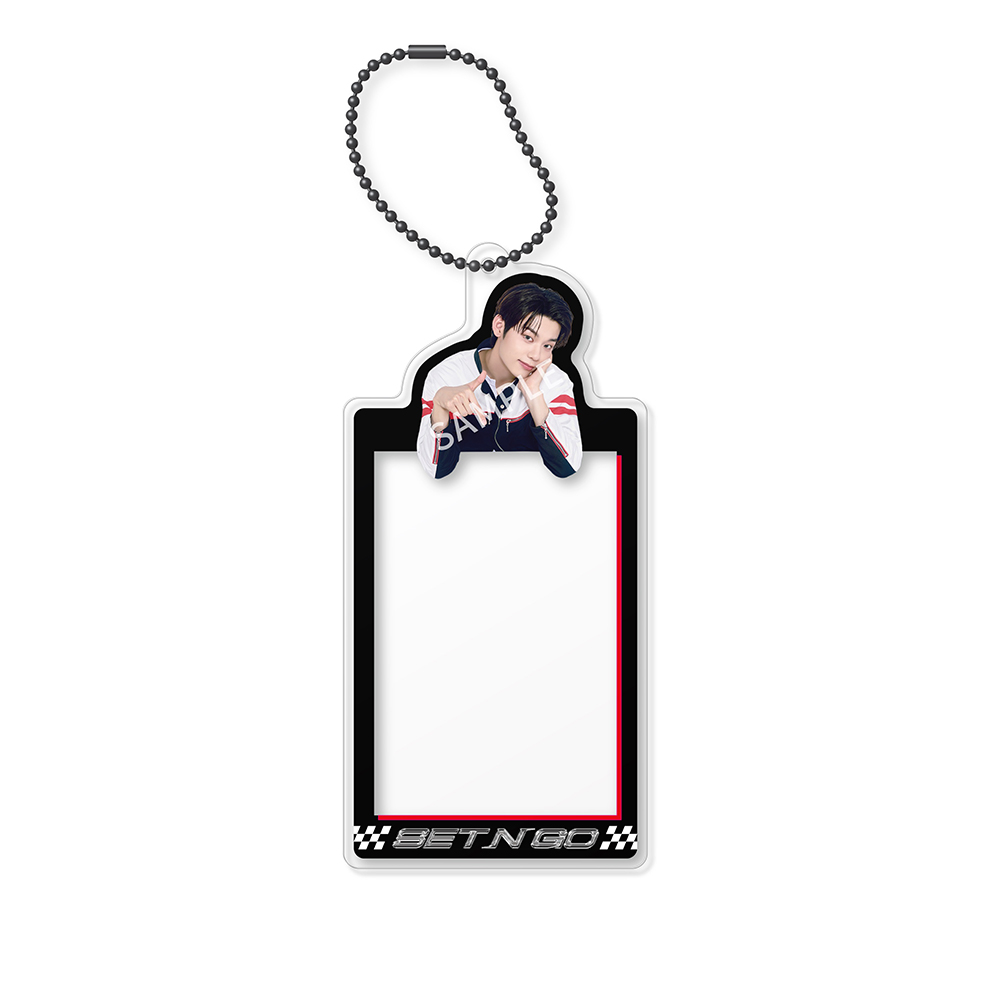 ランダムフォトカードホルダー(フォトカード2枚付き/全７種)(2025 EVNNE CONCERT [SET N GO] JAPAN)