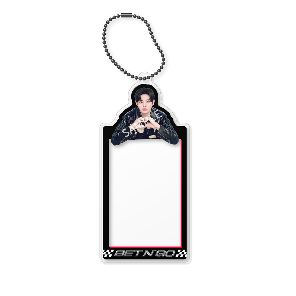 ランダムフォトカードホルダー(フォトカード2枚付き/全７種)(2025 EVNNE CONCERT [SET N GO] JAPAN)