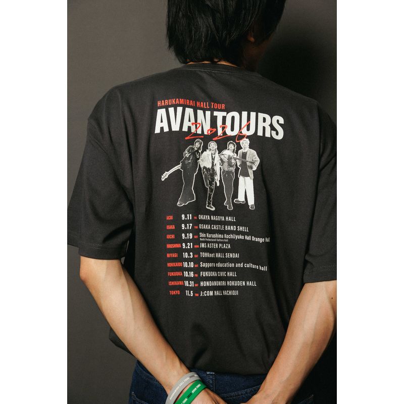 AVAN TOURS Tee