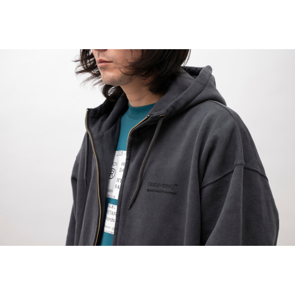 商品詳細ページ | sakanaction ONLINE STORE | (SKN-CTN) ZIP HOODIE