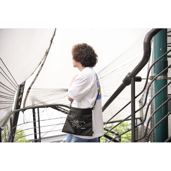 【KiU × KANA-BOON】メッチャハイルヤン サコッシュ