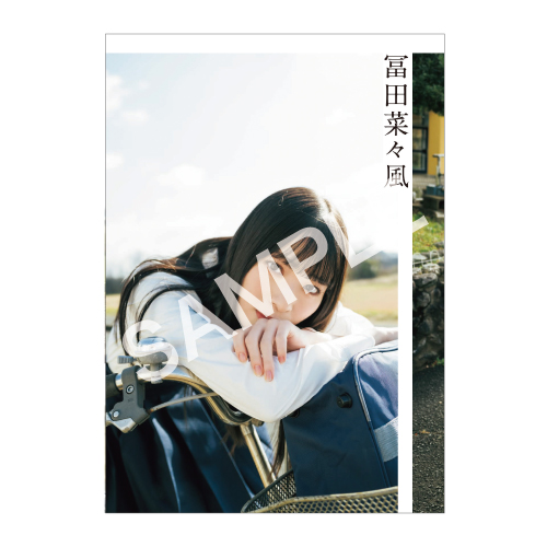 【通常配送】≠ME 3rd Anniversary Photobook