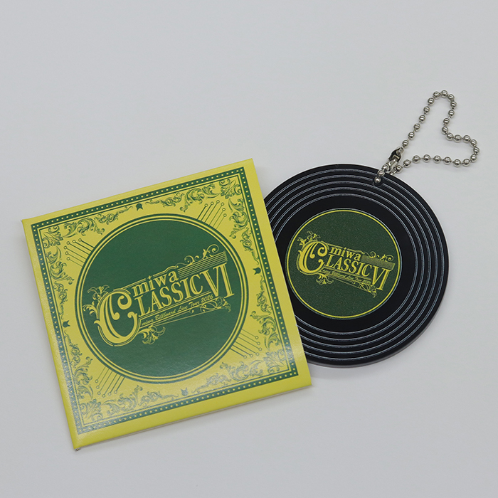 【miwa】miwa CLASSIC Ⅵ ジャケット付きレコード風アクリルキーホルダー