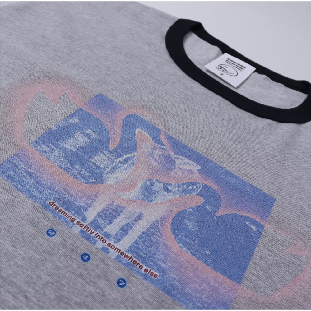 夢見る小鹿ちゃんt-shirt(gray × black)