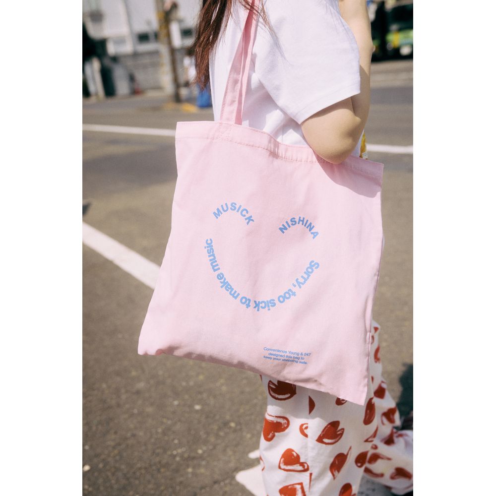 smile tote