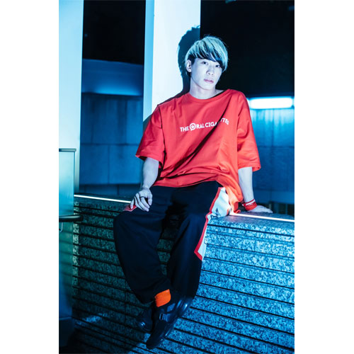 Kisses and Kills アリーナツアーTシャツ/ブラック