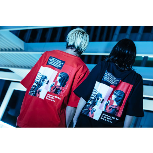 Kisses and Kills アリーナツアーTシャツ/ブラック
