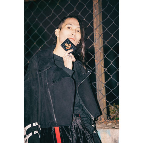 ミルクロゴミラー