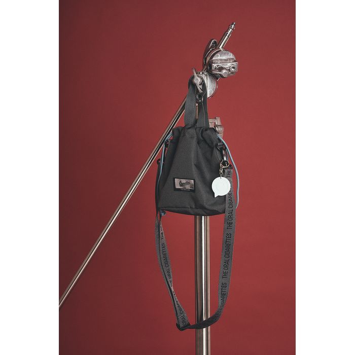 シガレッツサコッシュ