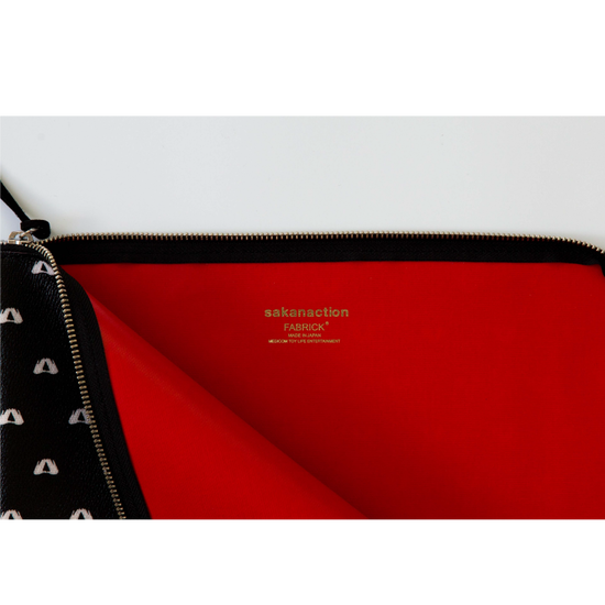 FABRICK × sakanaction CLUTCH BAG(HAND SIGN)