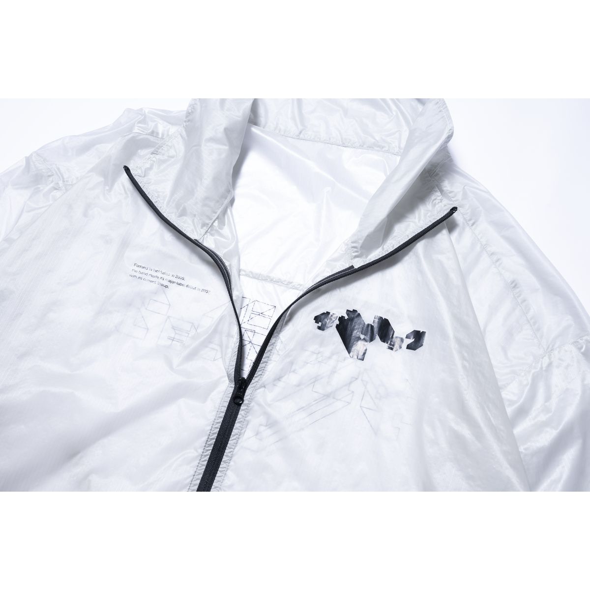 “透明” PACKABLE JACKET