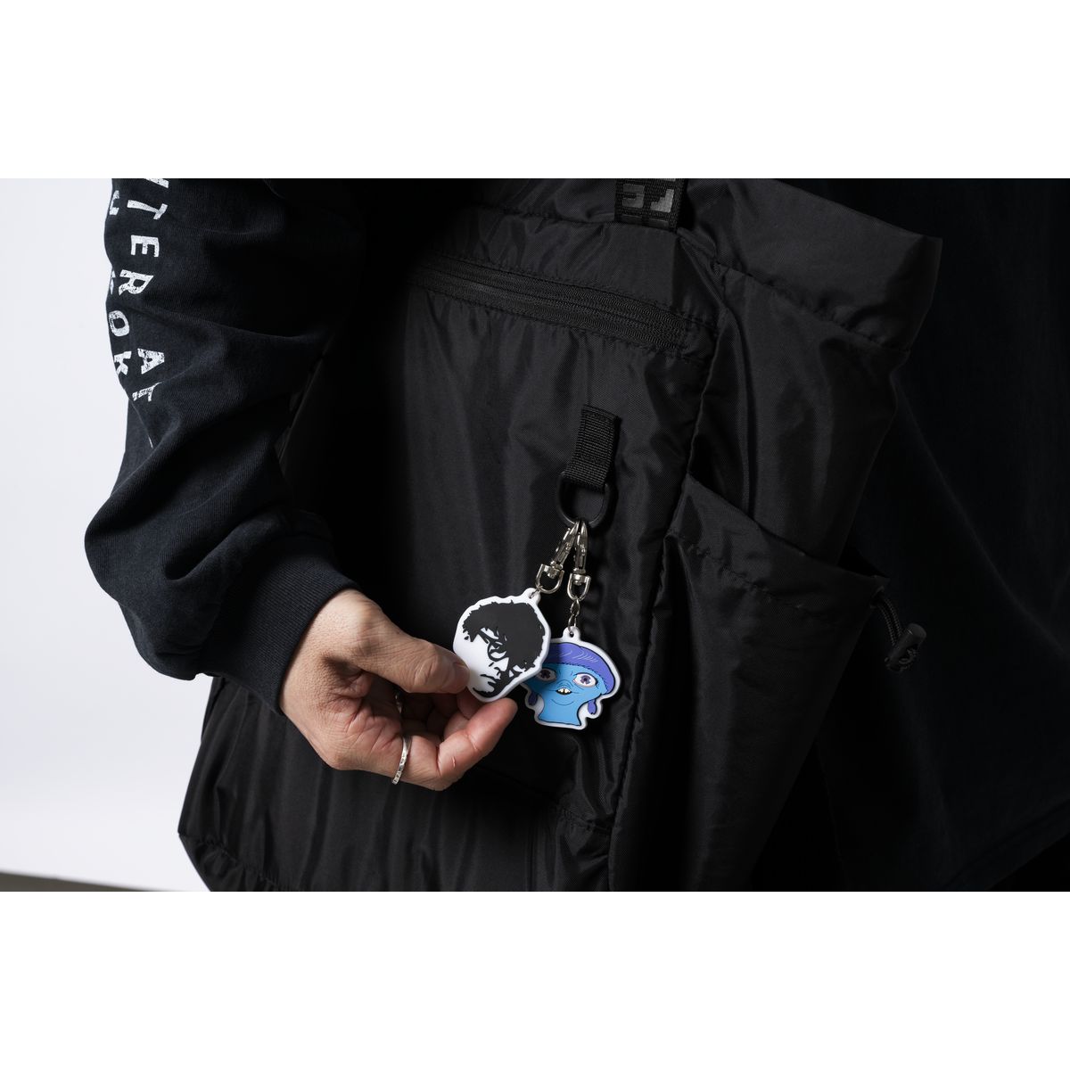 遭遇 ラバーキーホルダー