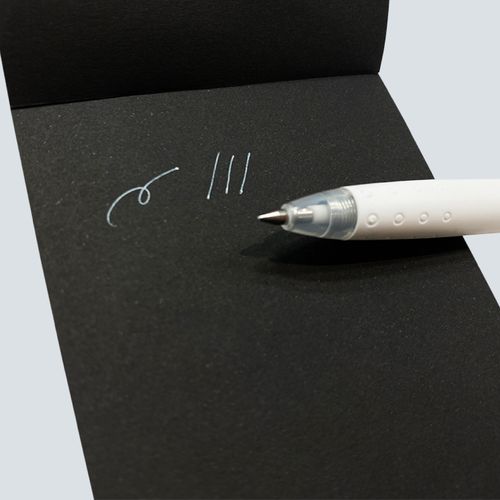 【15】KURAYAMI NOTE & PEN SET