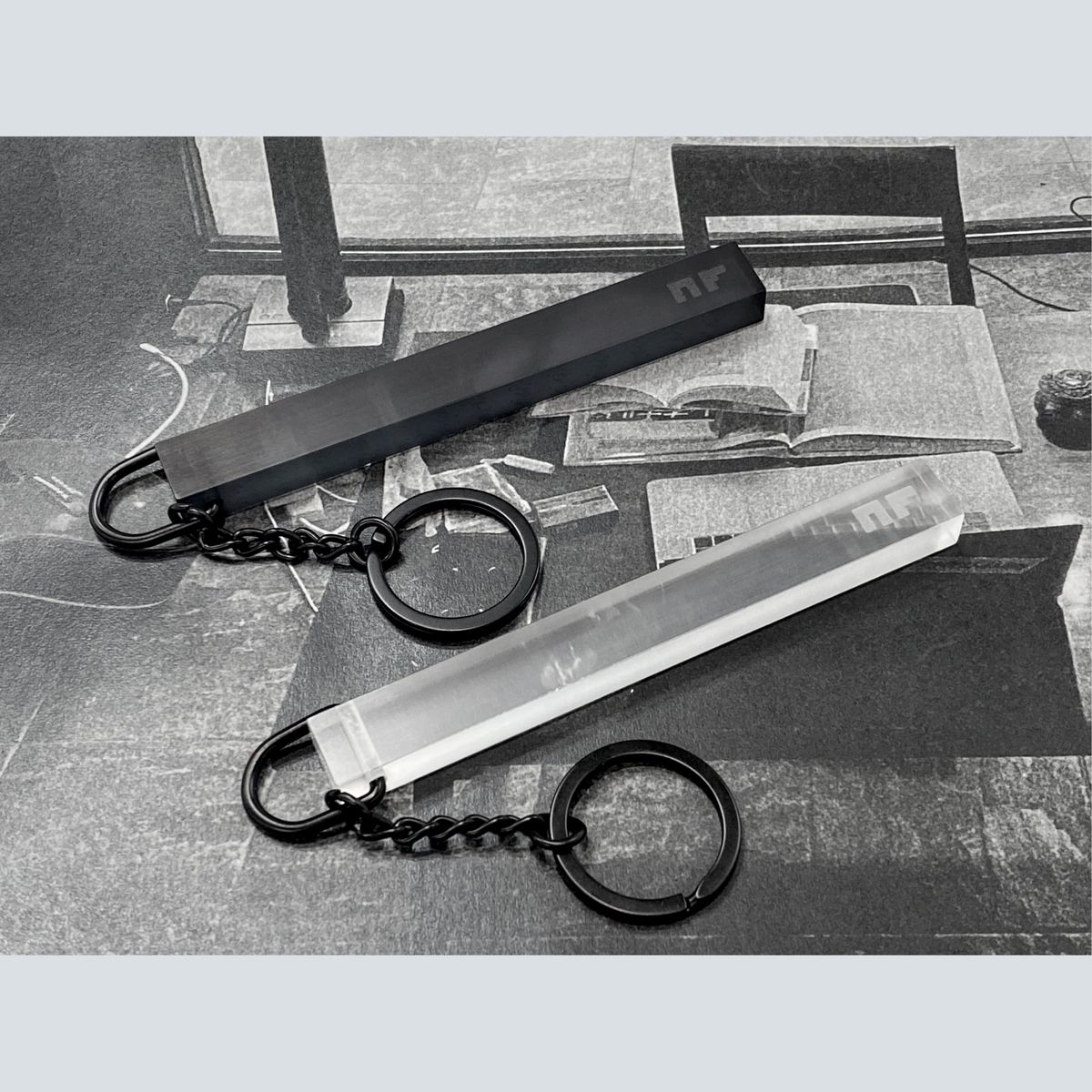 NF HOTEL KEYCHAIN/White