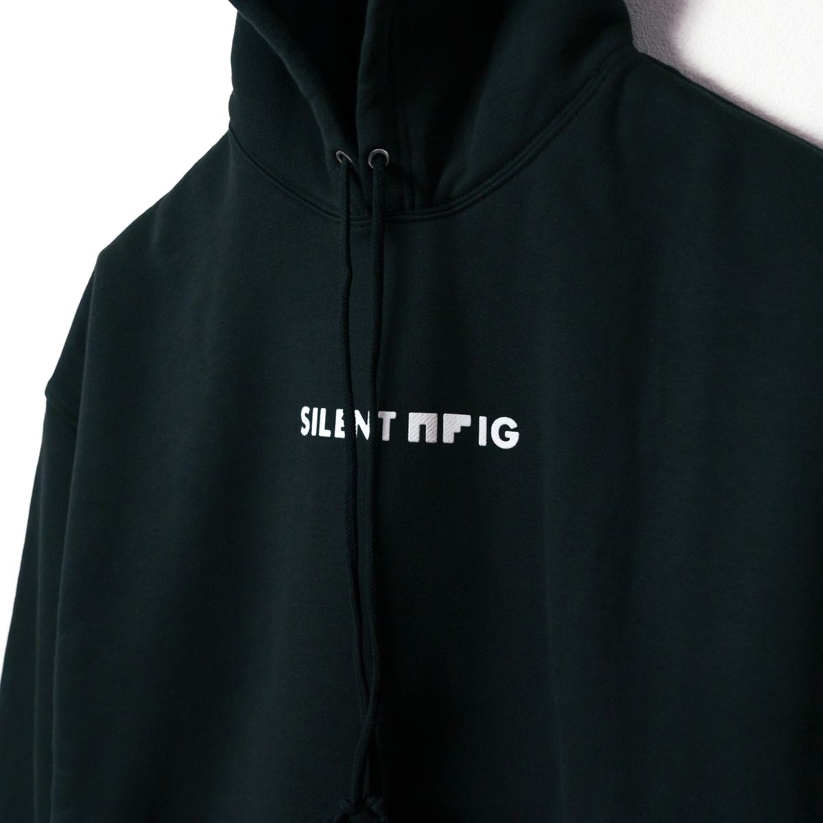 SILENT NFIG HOODIE