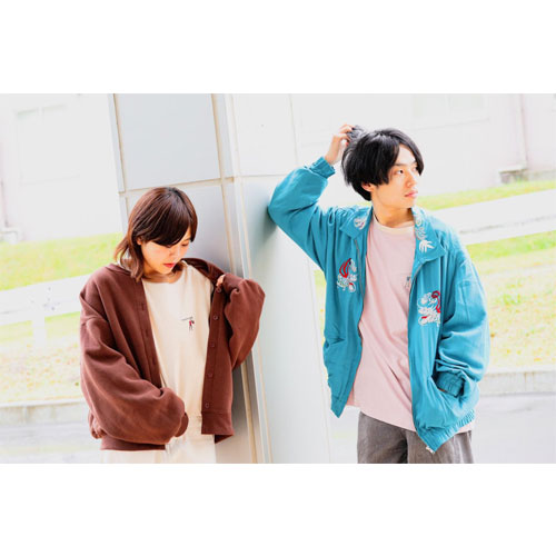 ポイント刺繍リンガーロンT/クリーム