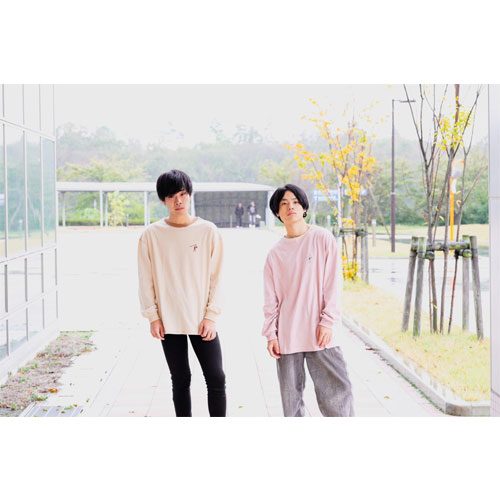 ポイント刺繍リンガーロンT/ピンクベージュ