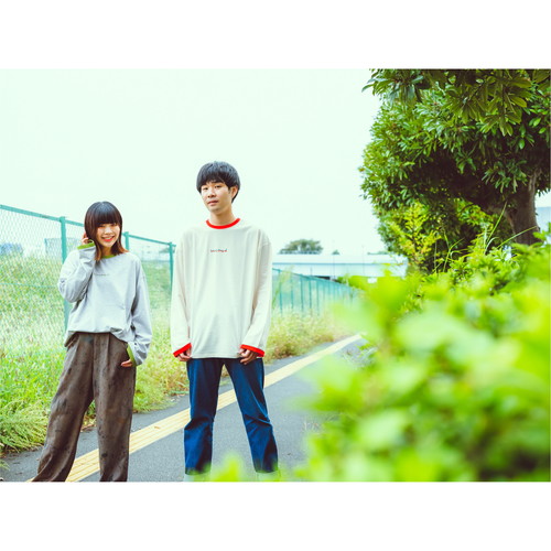 スリートーン刺繍リンガーロンT/グレー×グリーン