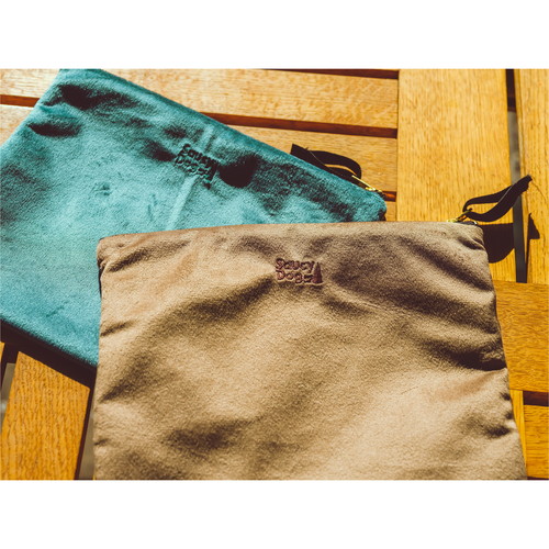 ベロアポーチ/ブラウン