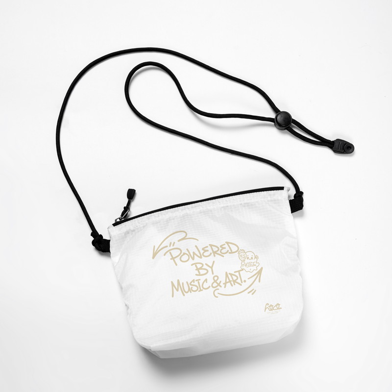 今ならツアーに間に合う！ Chevon FC限定 サコッシュ 白 商品詳細ページ | Artist Goods Store | 【TAKUYA∞の創り方】P.M&A