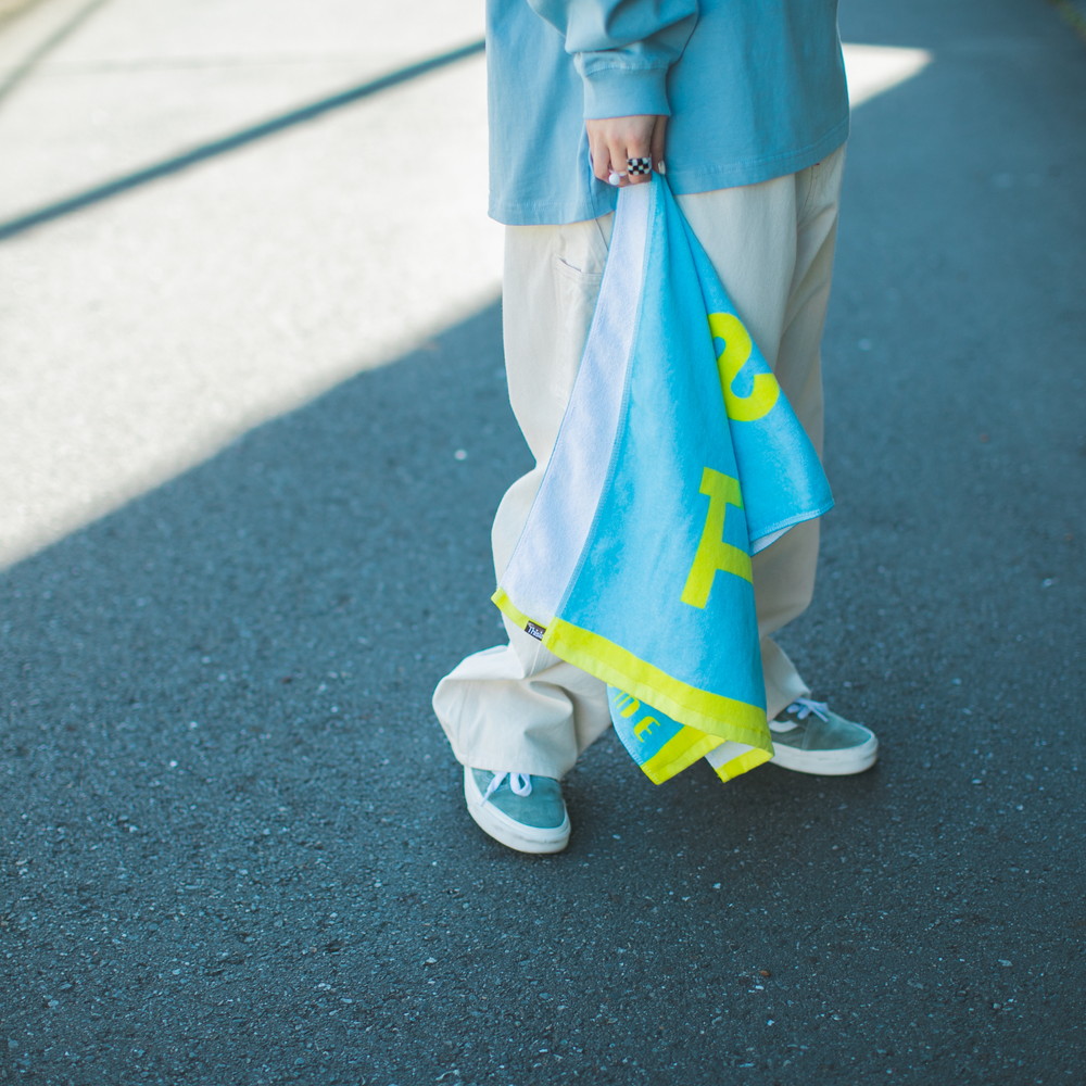 ロゴタオル [スカイブルー×イエロー]