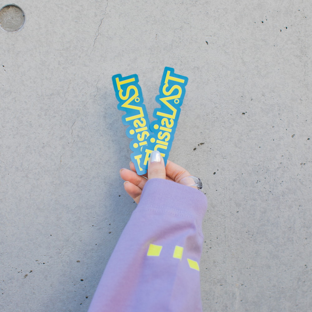 ロゴステッカー [アシッドブルー×イエロー]